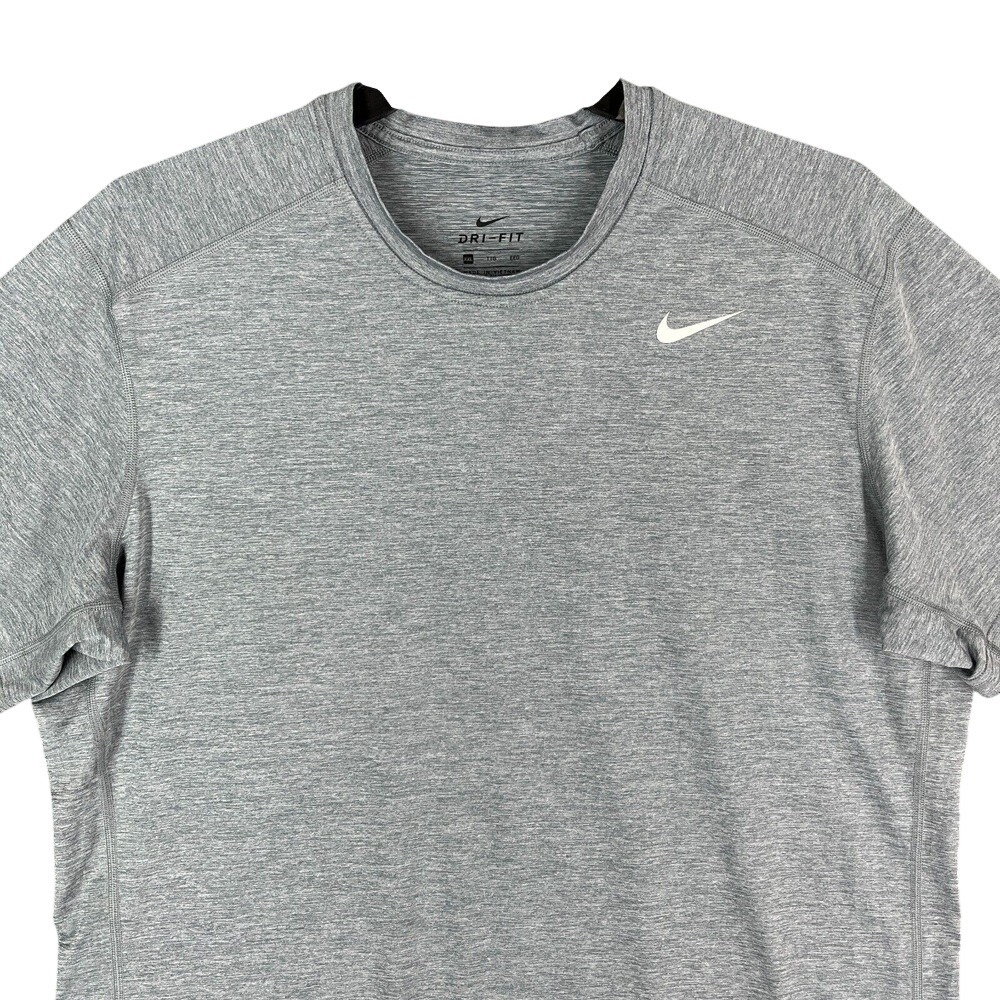 Nike‎ Dri Fit Performance Shirt Mens XXL Athleisure Gymcore Activewear Essential